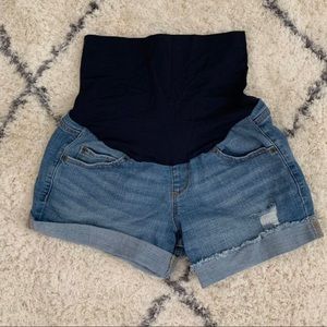 Médium washed maternity shorts